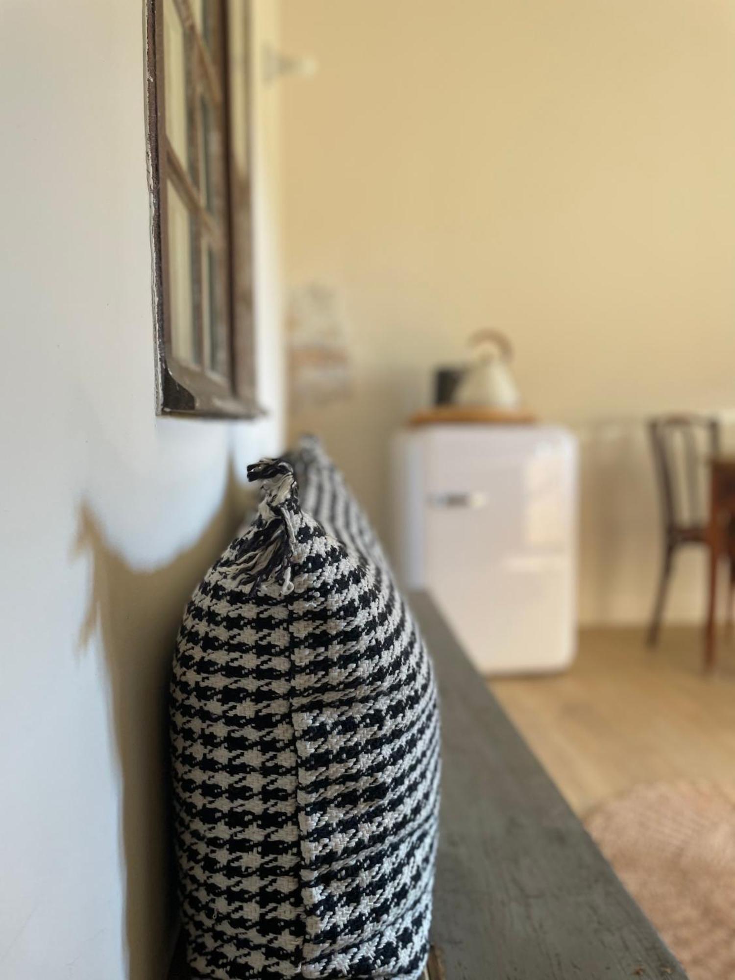 Les Appartements Du Saint Thiers, La Provence Dans Un Coin De La Drome Et L'Esprit D'Une Maison D'Hotes A Saou المظهر الخارجي الصورة
